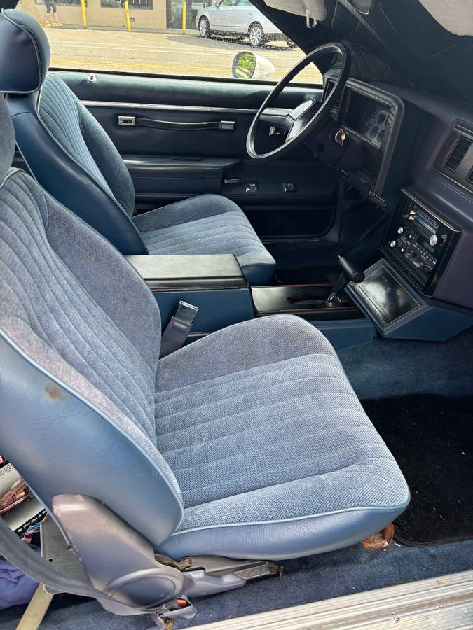 Chevrolet-el-camino-ss-1984-grey-2