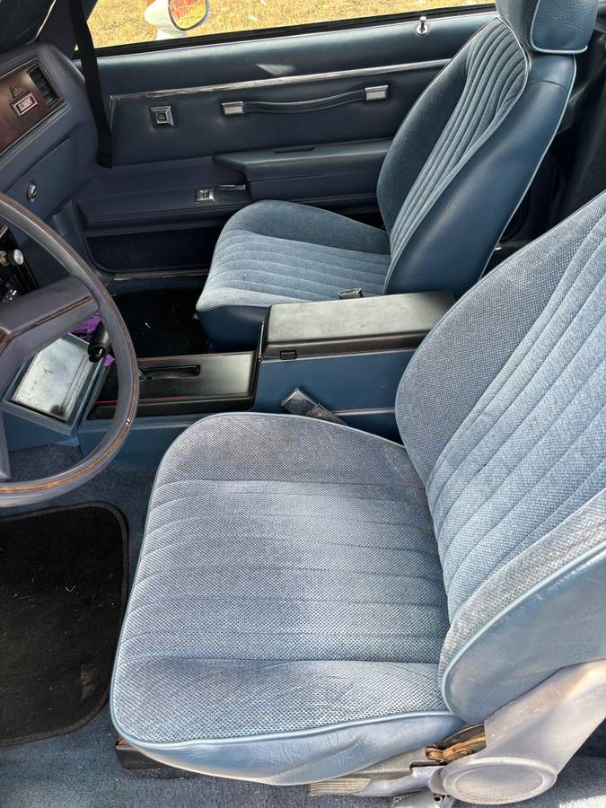 Chevrolet-el-camino-ss-1984-grey-3