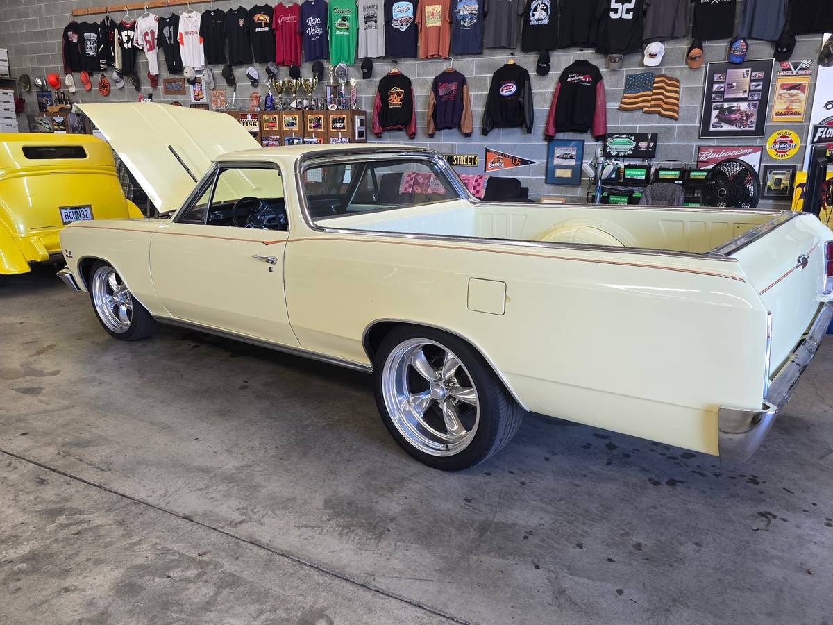 Chevrolet-elcomino-1966-4