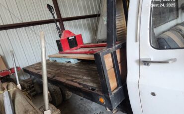 Chevrolet-flatbed-c30-1981-white-1