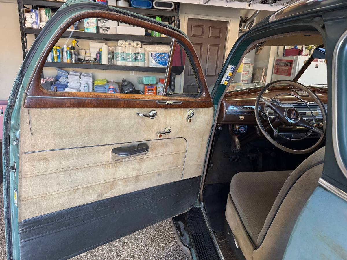 Chevrolet-fleetmaster-1947-custom-2