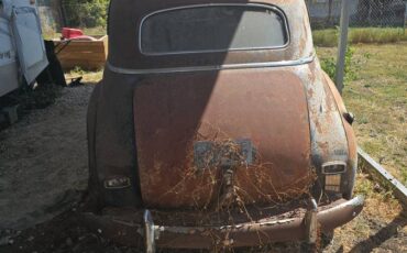 Chevrolet-fleetmaster-1948-2