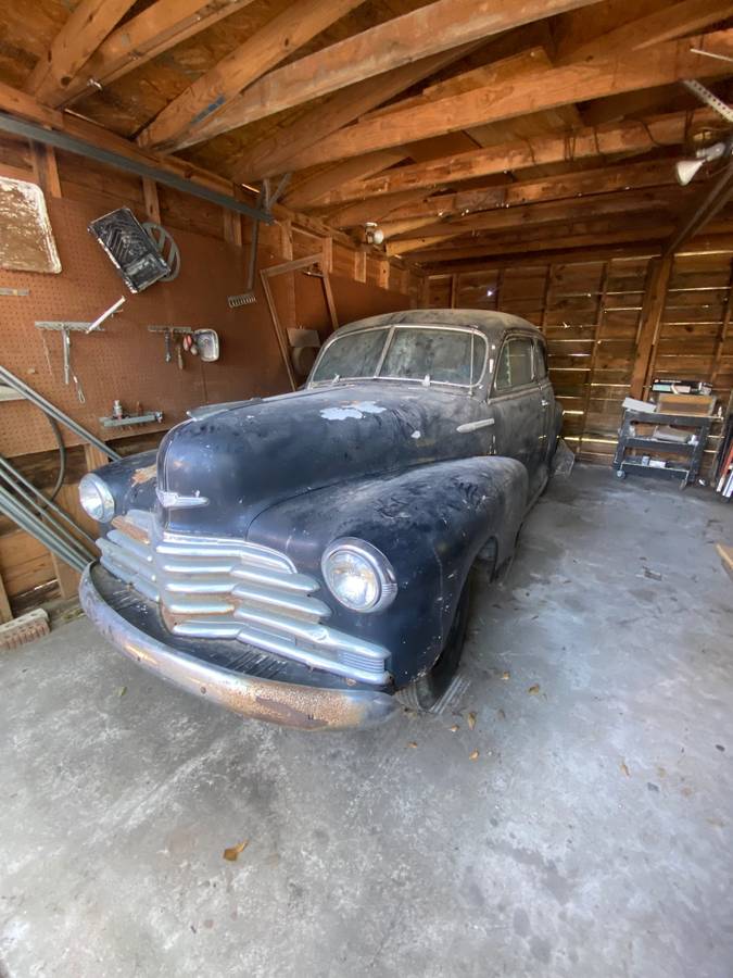 Chevrolet-fleetmaster-1948-2