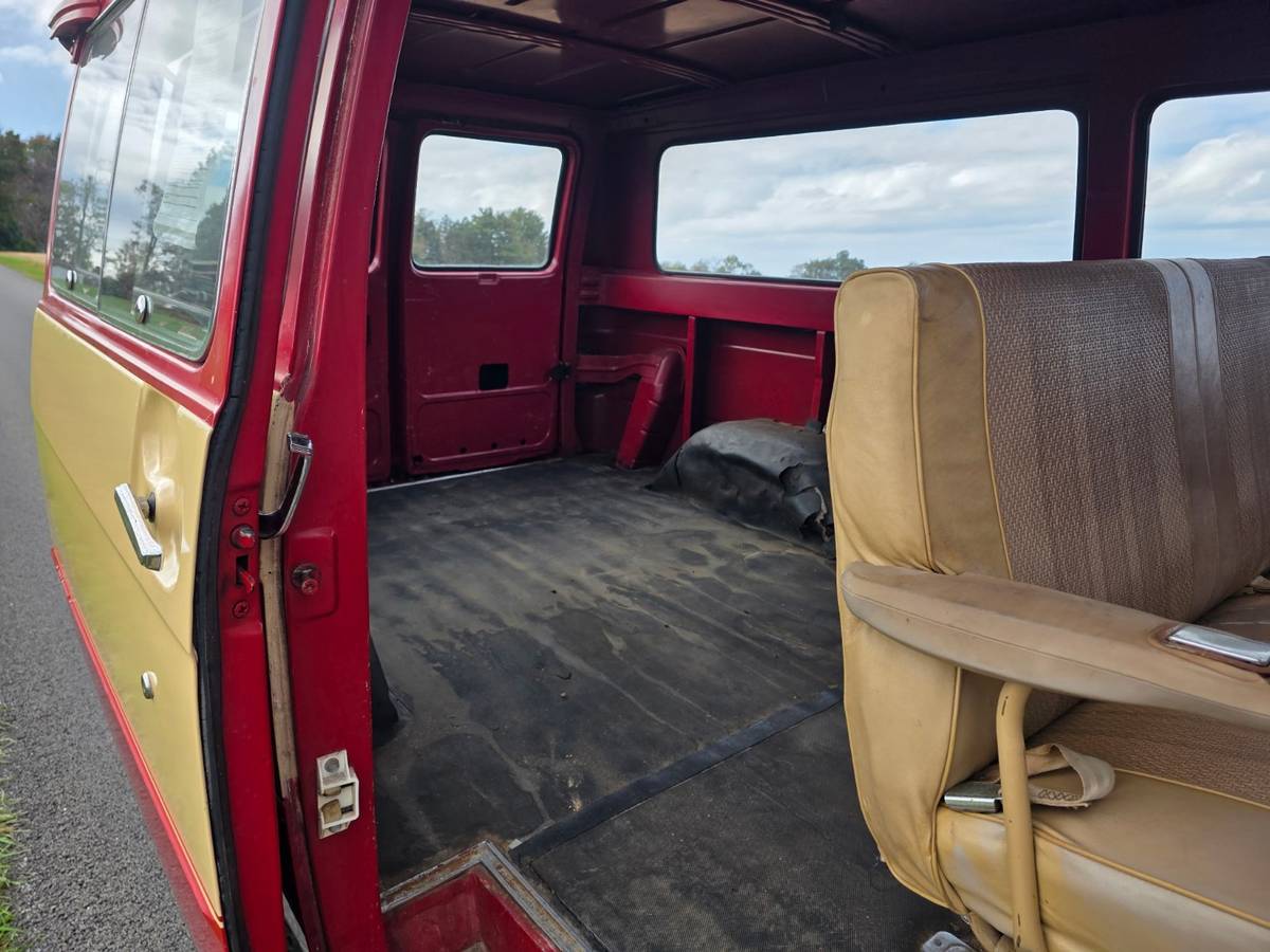 Chevrolet-g-series-1-ton-1983-17