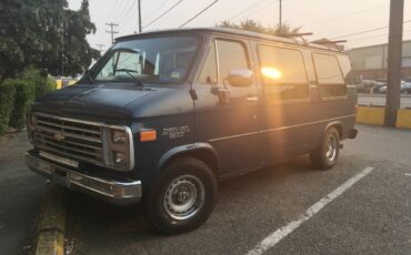 Chevrolet-g-series-34-ton-nominal-1991-blue-10