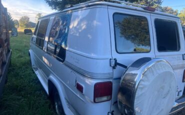 Chevrolet-g-series-34-ton-nominal-1995-white-6