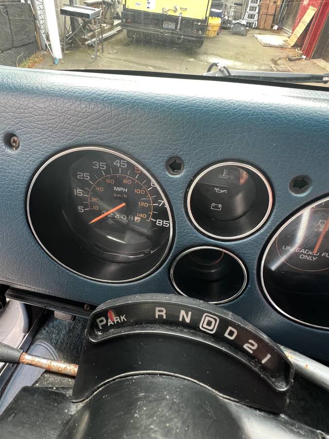 Chevrolet-g10-van-1985-6
