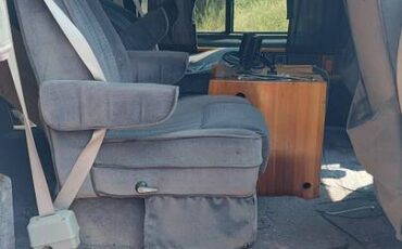 Chevrolet-g20-van-1992-1