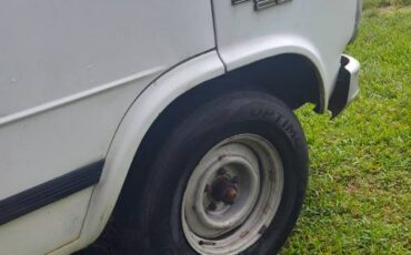 Chevrolet-g20-van-1995-white