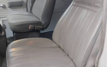 Chevrolet-g20-van-1995-white-4