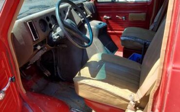 Chevrolet-g30-1986-red-2