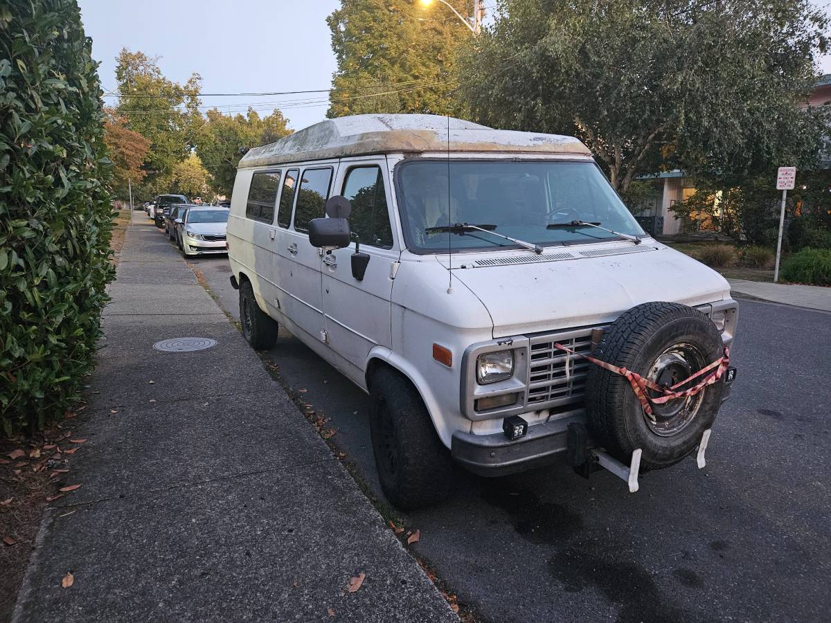 Chevrolet-g30-1993-2