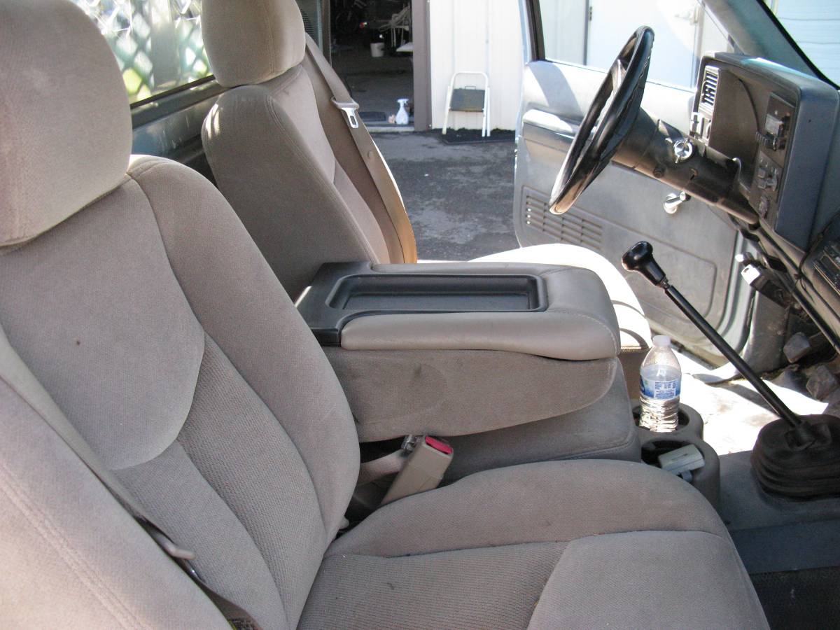 Chevrolet-gmt-400-1-ton-nominal-1990-blue-6