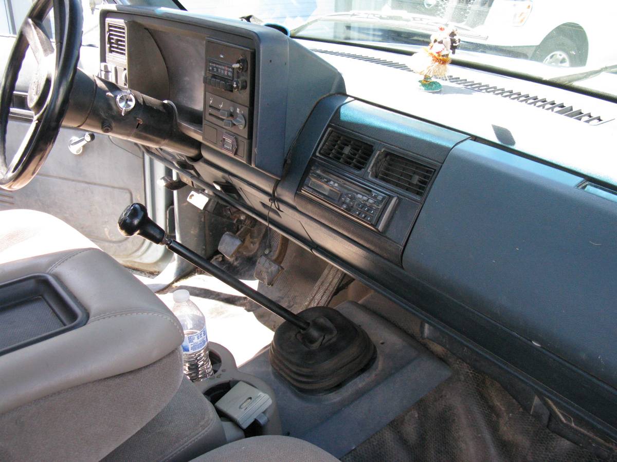 Chevrolet-gmt-400-1-ton-nominal-1990-blue-7