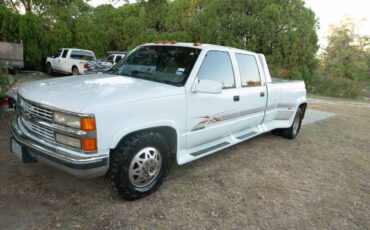Chevrolet-gmt-400-1-ton-nominal-1995-white