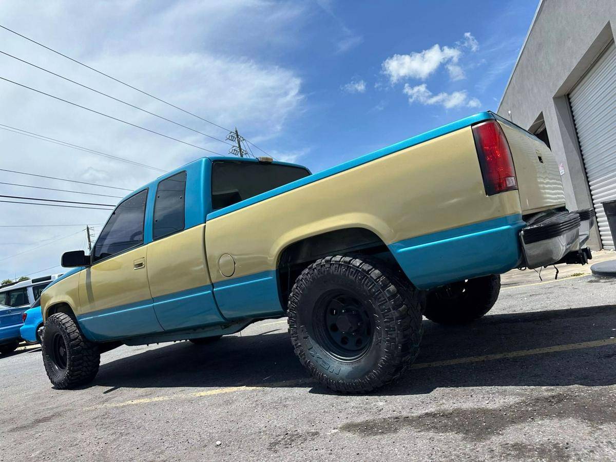 Chevrolet-gmt-400-1992-blue-15