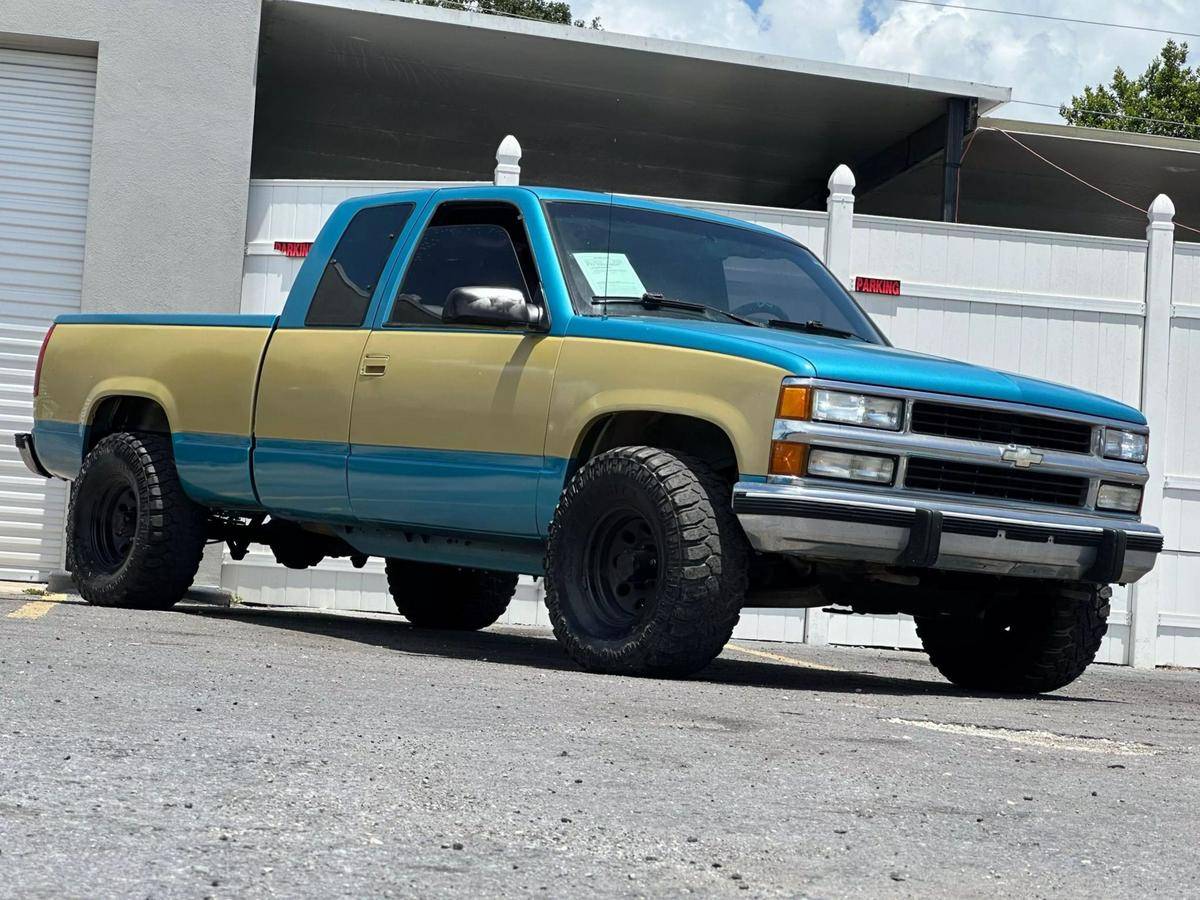 Chevrolet-gmt-400-1992-blue-5