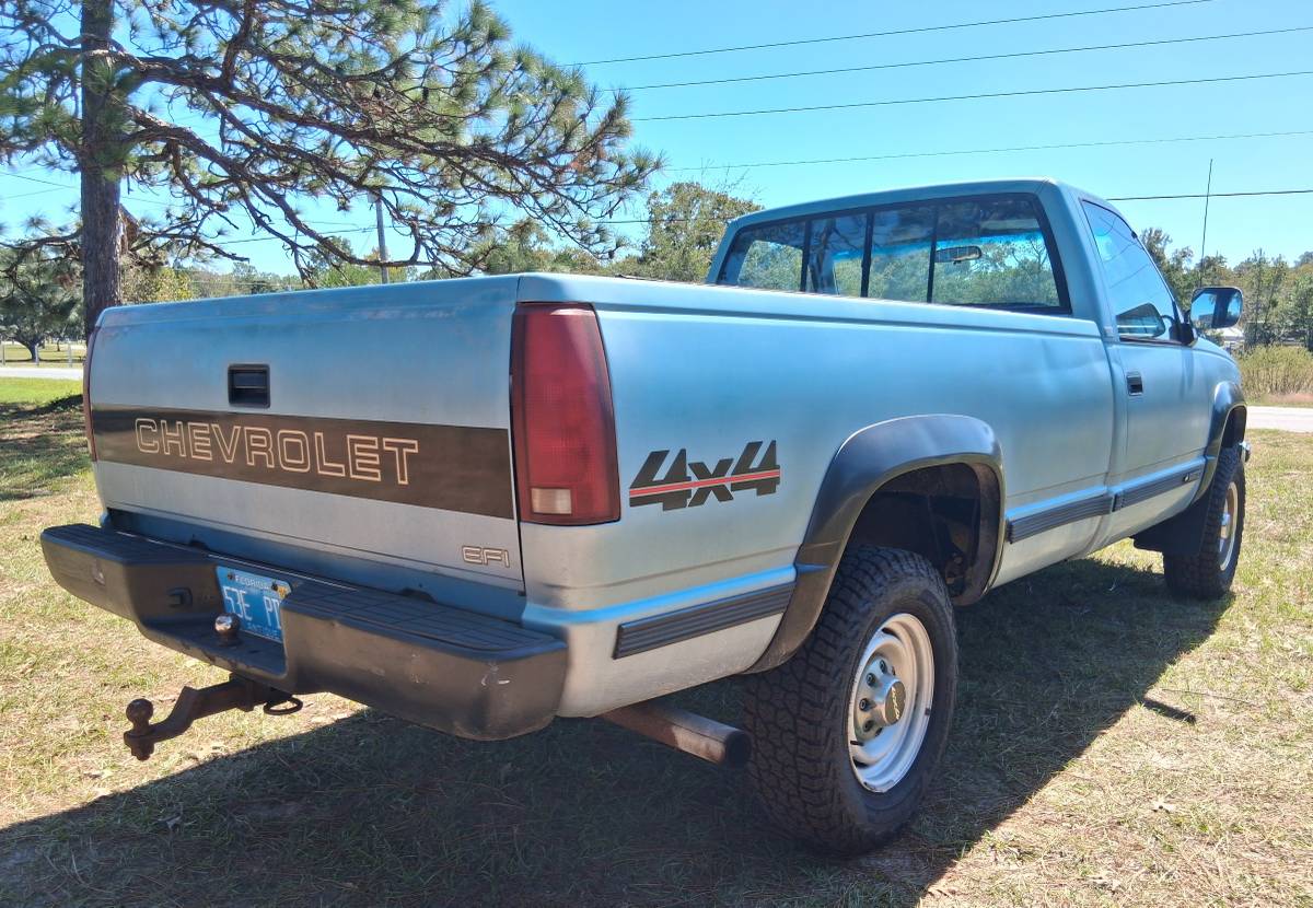 Chevrolet-gmt-400-34-ton-1989-blue-7