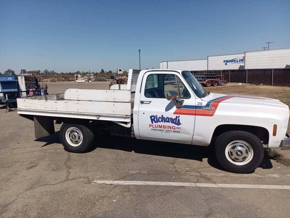 Chevrolet-gmt-400-34-ton-nominal-1973-white-4