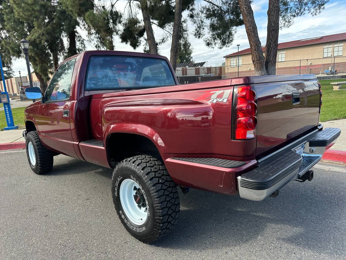Chevrolet-gmt-400-conventional-cab-1988-5