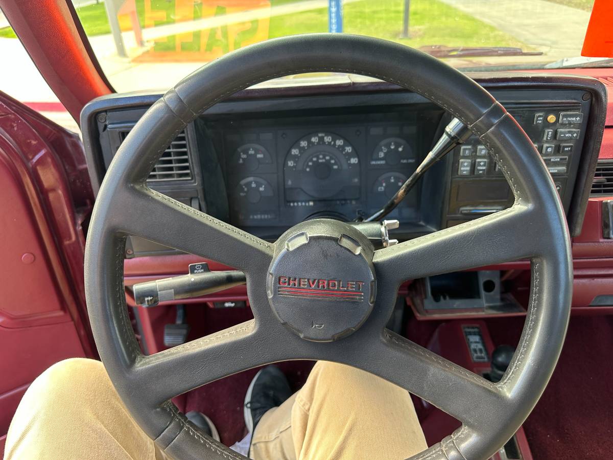 Chevrolet-gmt-400-conventional-cab-1988-51