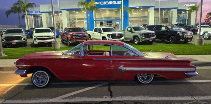 Chevrolet-impala-1960-16
