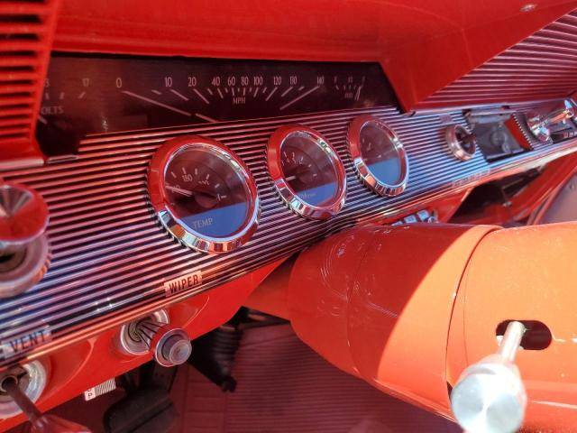 Chevrolet-impala-1961-8
