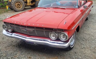 Chevrolet-impala-1961-red-1