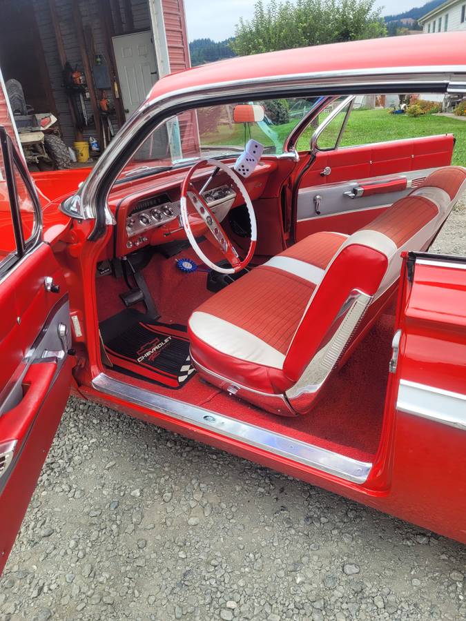 Chevrolet-impala-1961-red-6