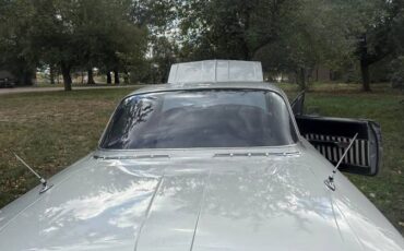 Chevrolet-impala-1961-silver-11