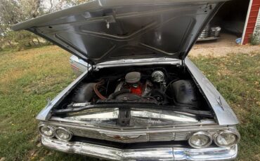 Chevrolet-impala-1961-silver-4