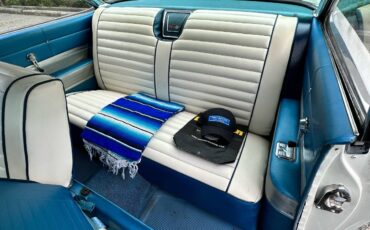 Chevrolet-impala-1961-white-7