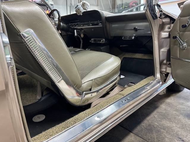 Chevrolet-impala-1962-14
