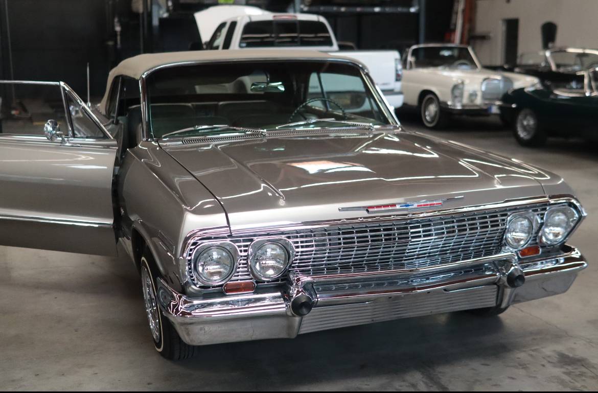 Chevrolet-impala-1963-grey-3