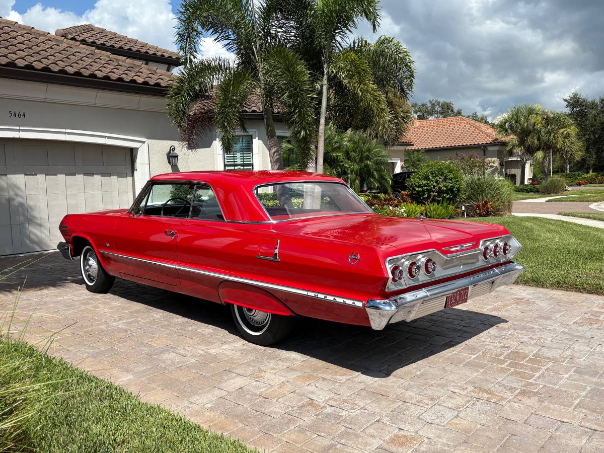 Chevrolet-impala-1963-red-10