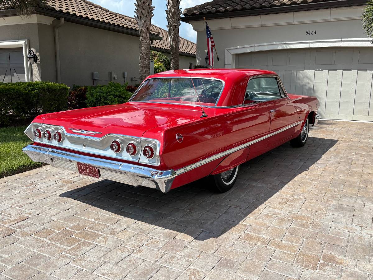 Chevrolet-impala-1963-red-16