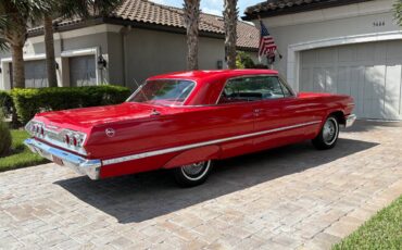 Chevrolet-impala-1963-red-19