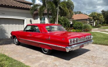 Chevrolet-impala-1963-red-30