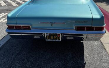 Chevrolet-impala-1966-blue-3
