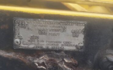 Chevrolet-impala-1966-yellow-7