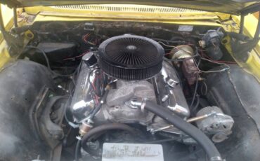 Chevrolet-impala-1966-yellow-8