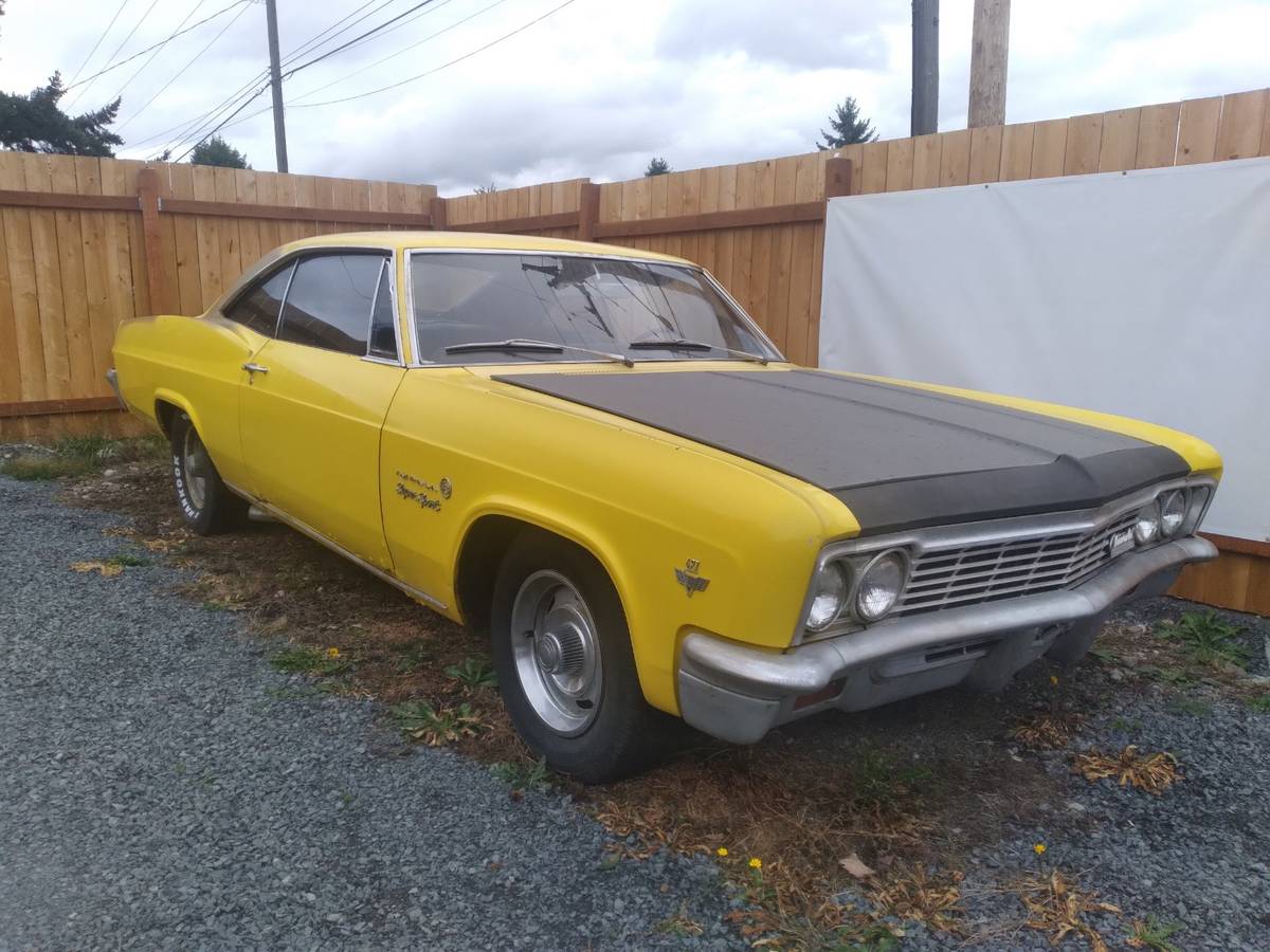 Chevrolet-impala-1966-yellow