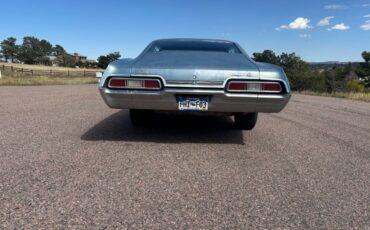 Chevrolet-impala-1967-blue-1