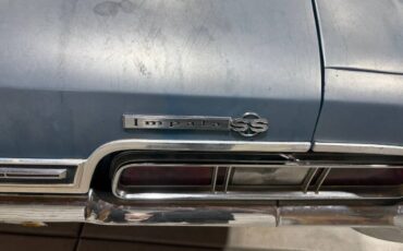 Chevrolet-impala-1967-blue-23