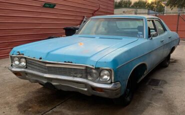 Chevrolet-impala-1970-blue-1