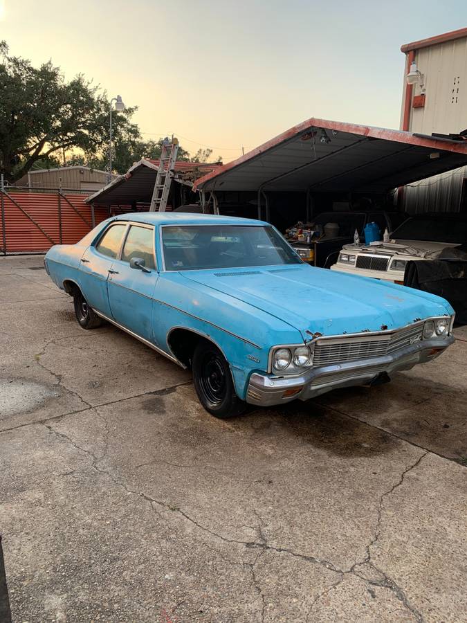 Chevrolet-impala-1970-blue-26