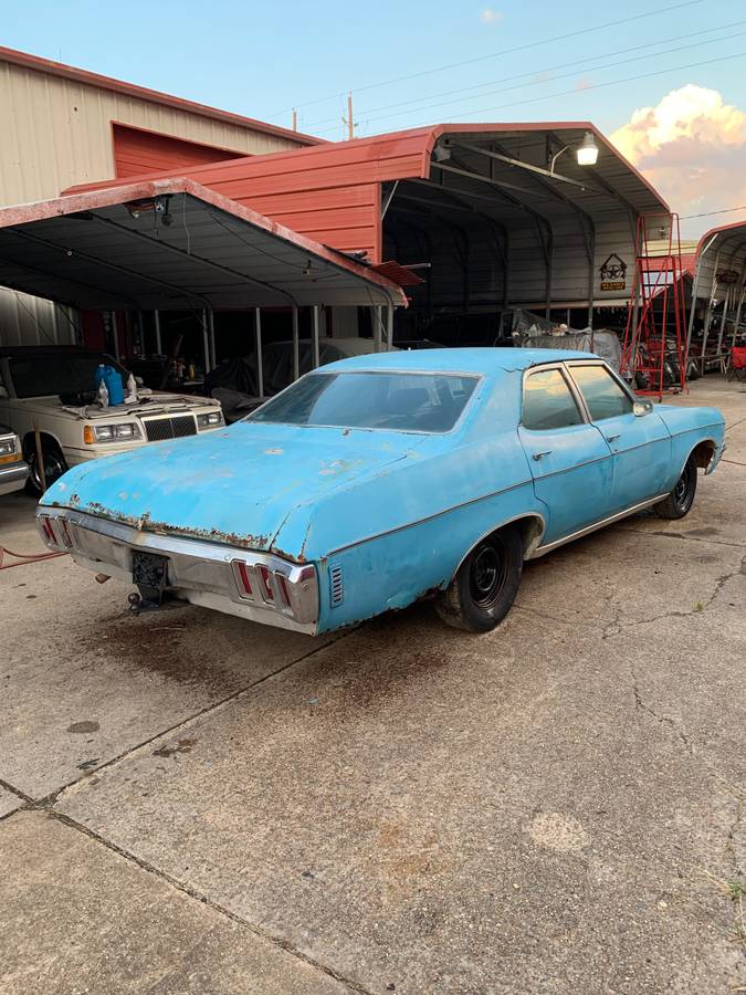 Chevrolet-impala-1970-blue-29