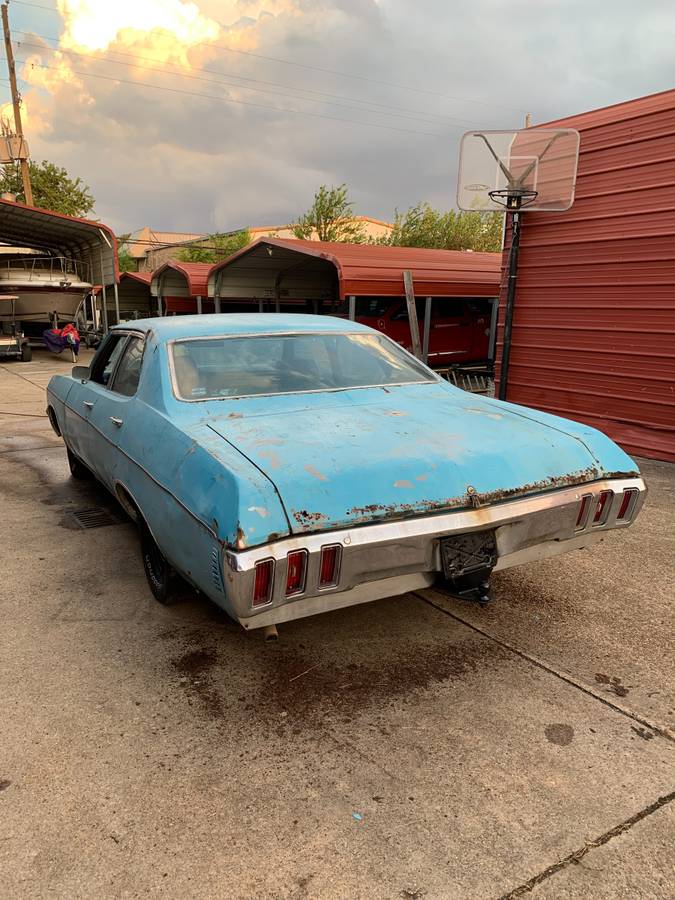 Chevrolet-impala-1970-blue-4