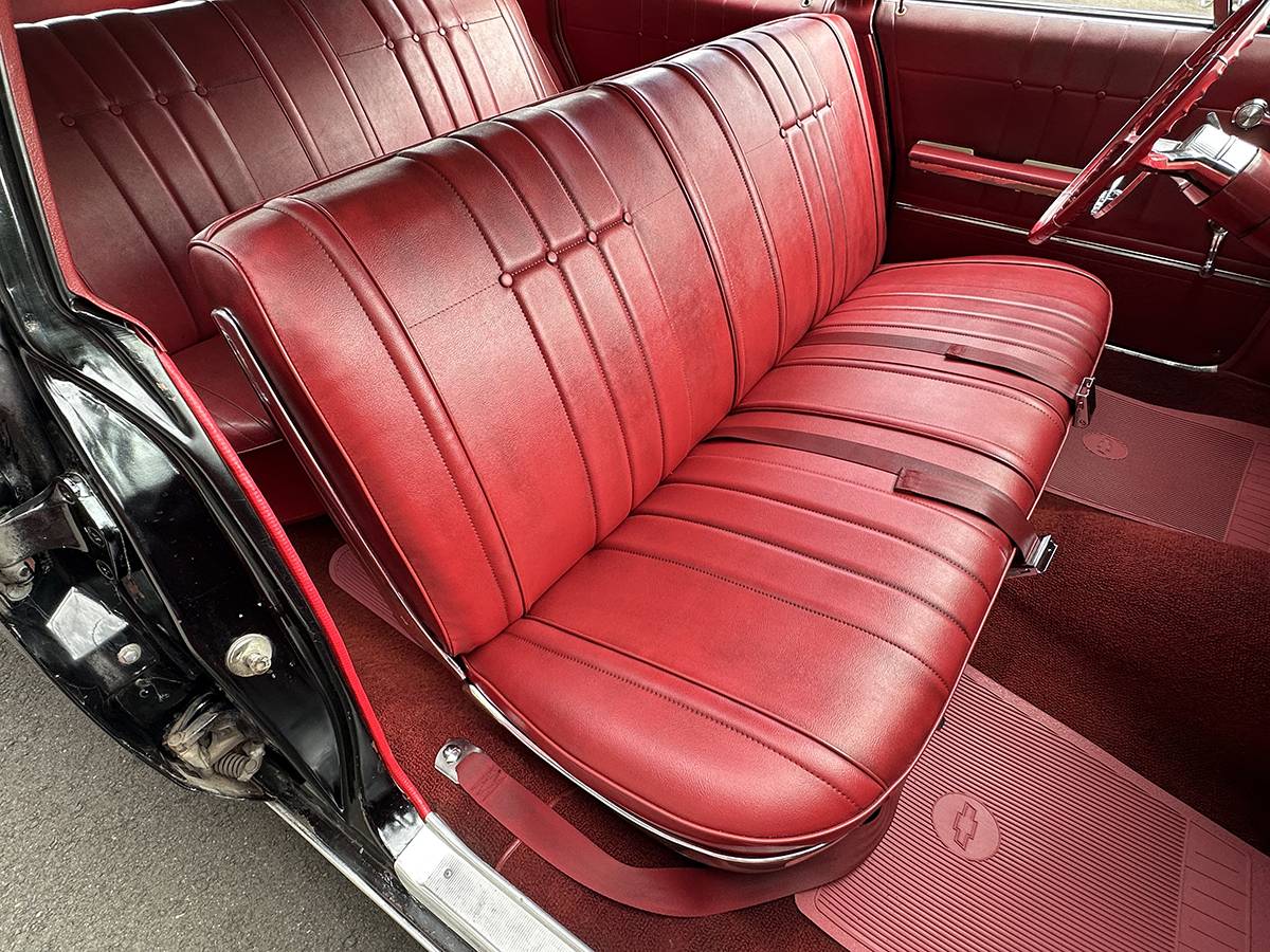 Chevrolet-impala-409-station-wagon-1965-black-1
