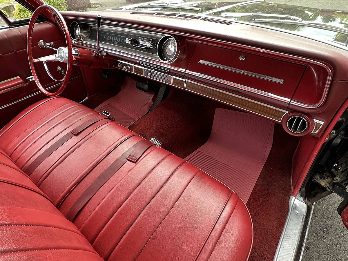 Chevrolet-impala-409-station-wagon-1965-black-23